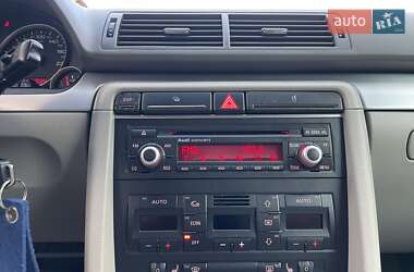 Седан Audi A4 2006 в 