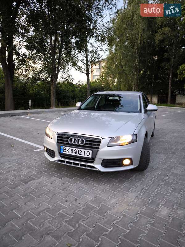 Універсал Audi A4 2008 в Рівному