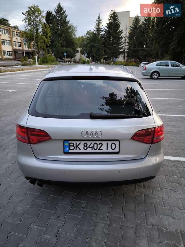 Універсал Audi A4 2008 в Рівному