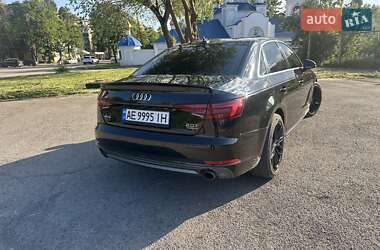 Седан Audi A4 2017 в 