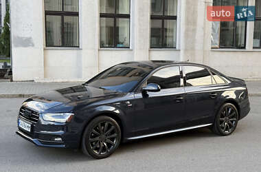 Седан Audi A4 2014 в 