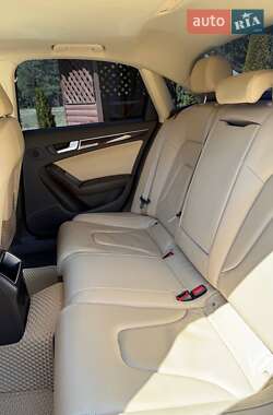 Седан Audi A4 2012 в 