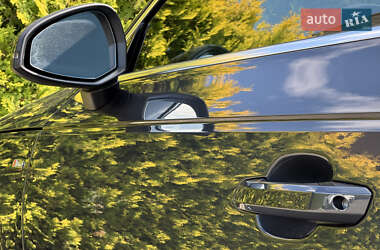 Седан Audi A4 2019 в 