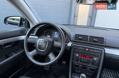 Седан Audi A4 2006 в 