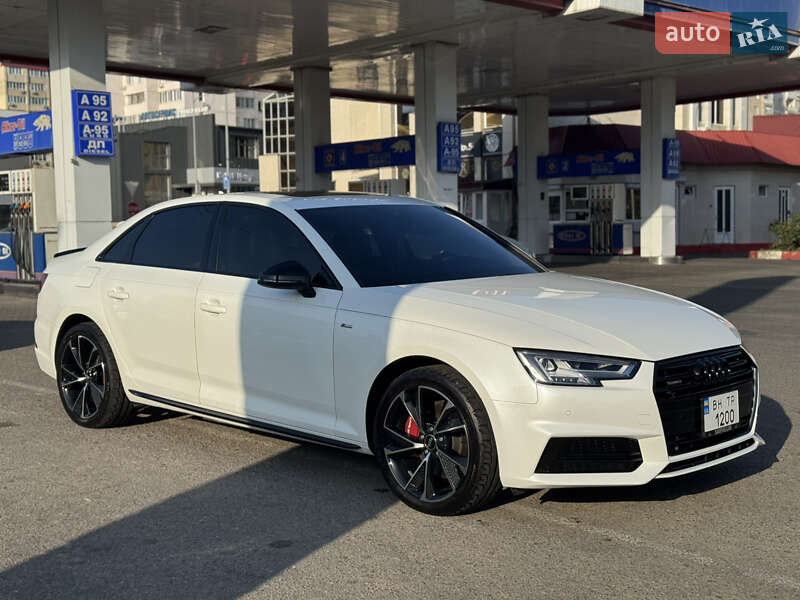 Седан Audi A4 2016 в Одессе