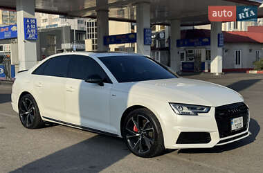 Седан Audi A4 2016 в 