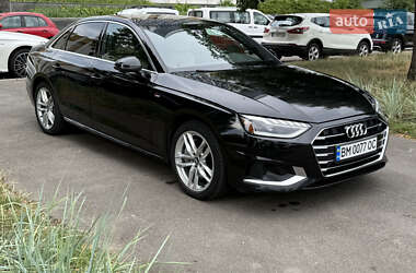Седан Audi A4 2020 в 