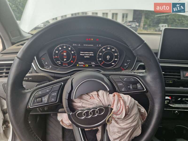 Седан Audi A4 2019 в Умани