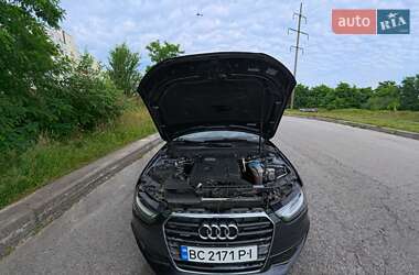 Седан Audi A4 2013 в 