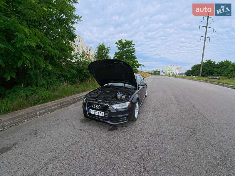 Седан Audi A4 2013 в Львові