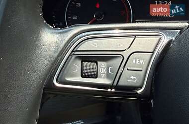 Седан Audi A4 2017 в 