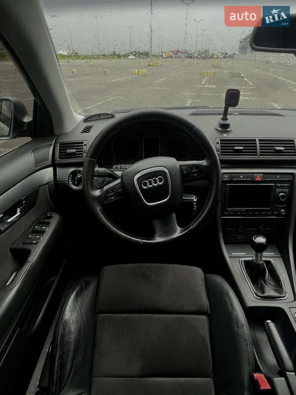 Седан Audi A4 2005 в Львові