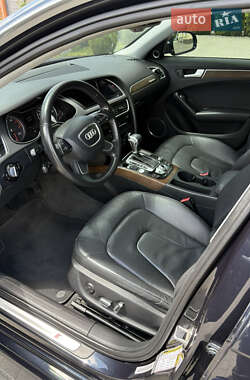 Седан Audi A4 2013 в 