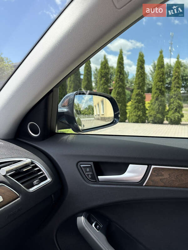 Седан Audi A4 2013 в Луцьку