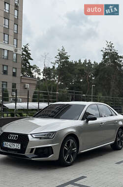 Седан Audi A4 2016 в 