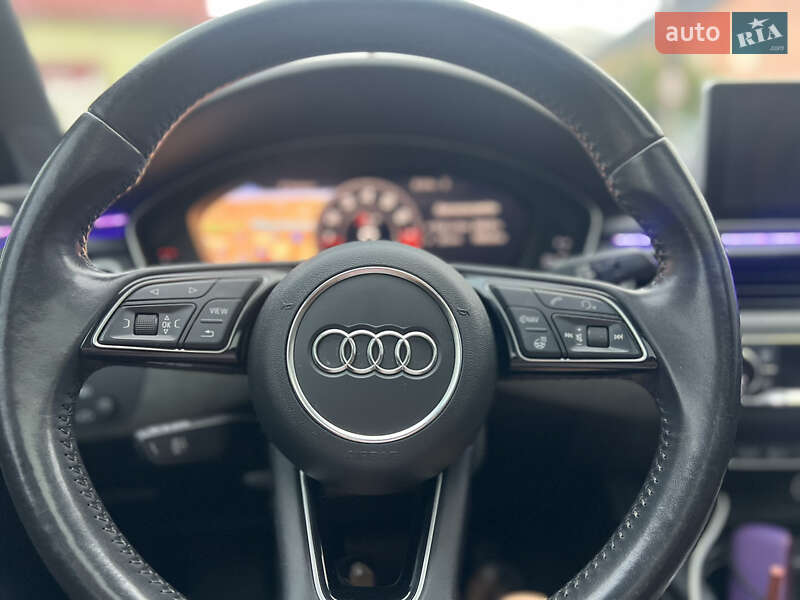 Седан Audi A4 2018 в Хмельницькому