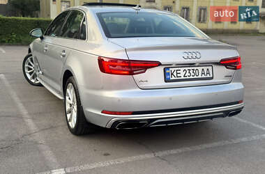 Седан Audi A4 2019 в 