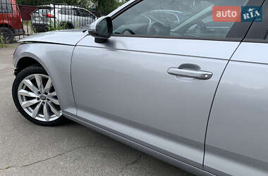 Седан Audi A4 2017 в 