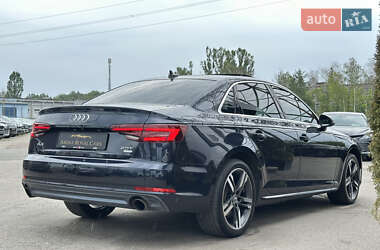 Седан Audi A4 2018 в 