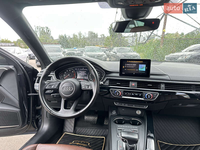 Седан Audi A4 2018 в Харкові