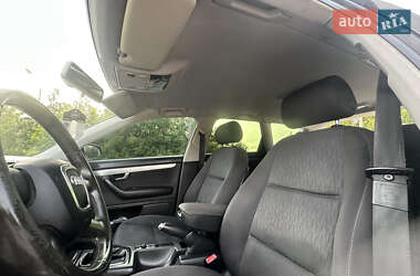 Универсал Audi A4 2004 в 
