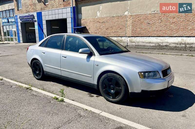 Седан Audi A4 2001 в Києві