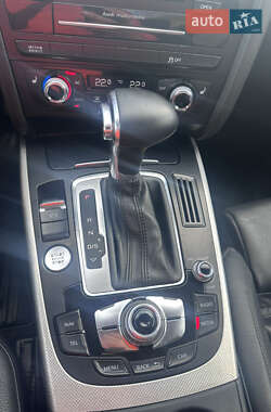 Седан Audi A4 2014 в 