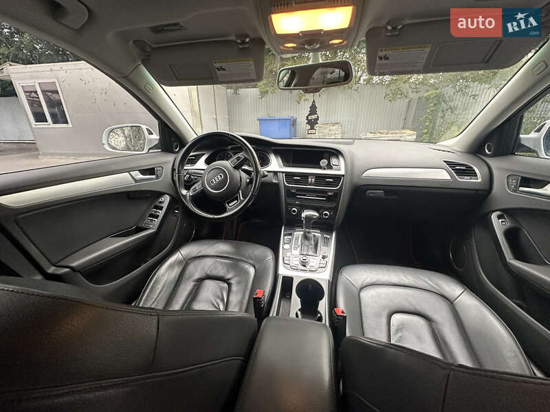 Седан Audi A4 2015 в Києві