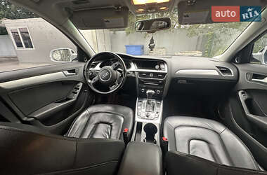 Седан Audi A4 2015 в 