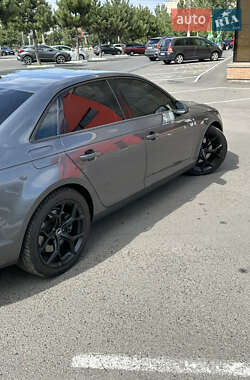 Седан Audi A4 2016 в 