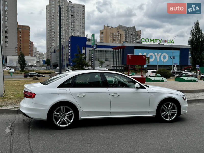 Седан Audi A4 2015 в Києві