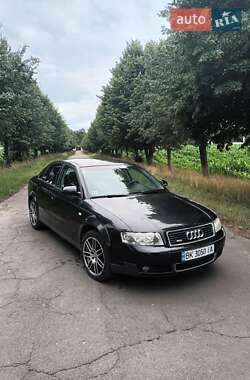 Седан Audi A4 2002 в Ровно