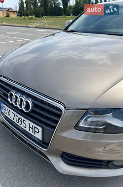 Седан Audi A4 2011 в 