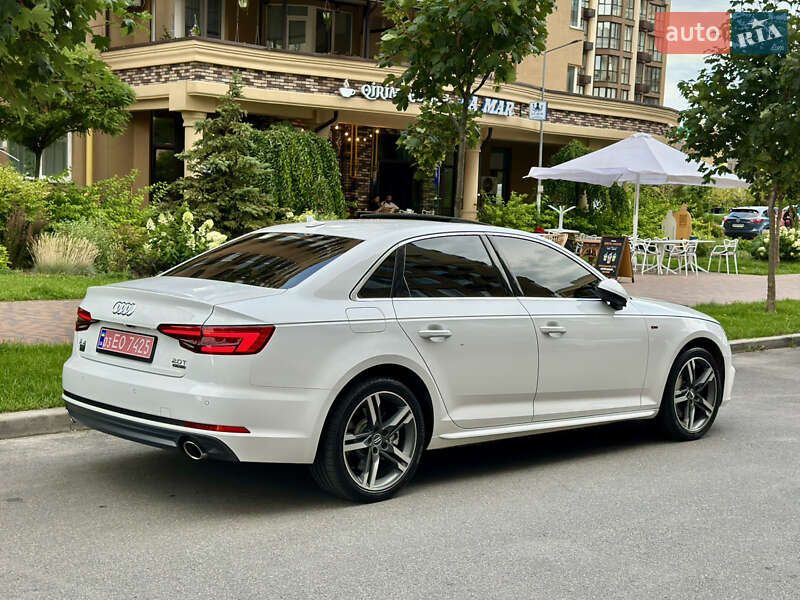 Седан Audi A4 2017 в Киеве