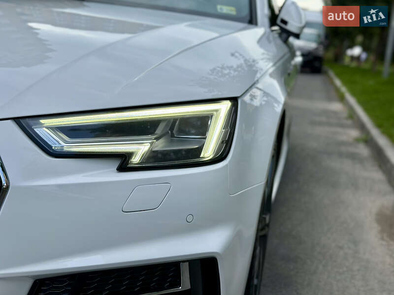 Седан Audi A4 2017 в Киеве
