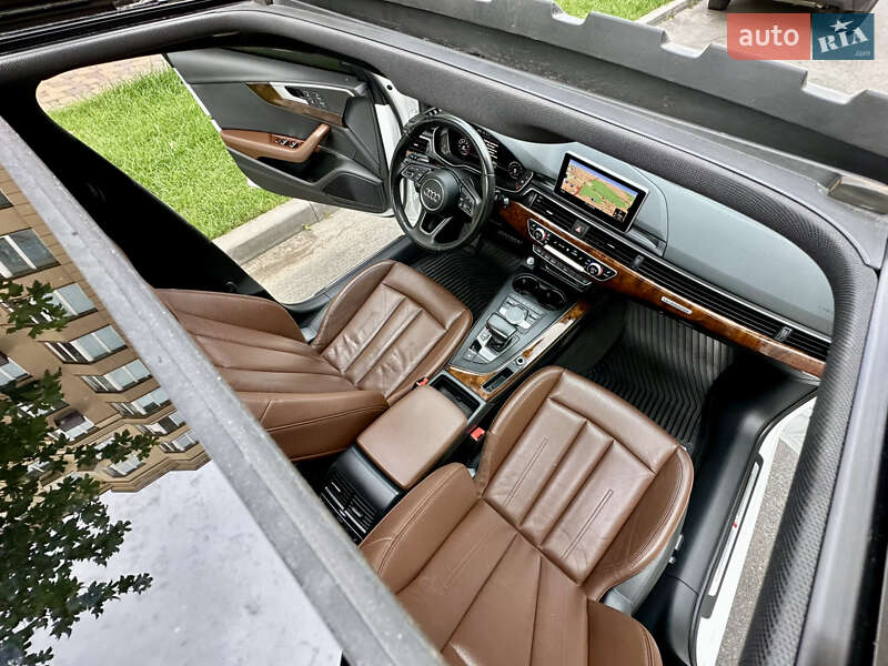 Седан Audi A4 2017 в Киеве