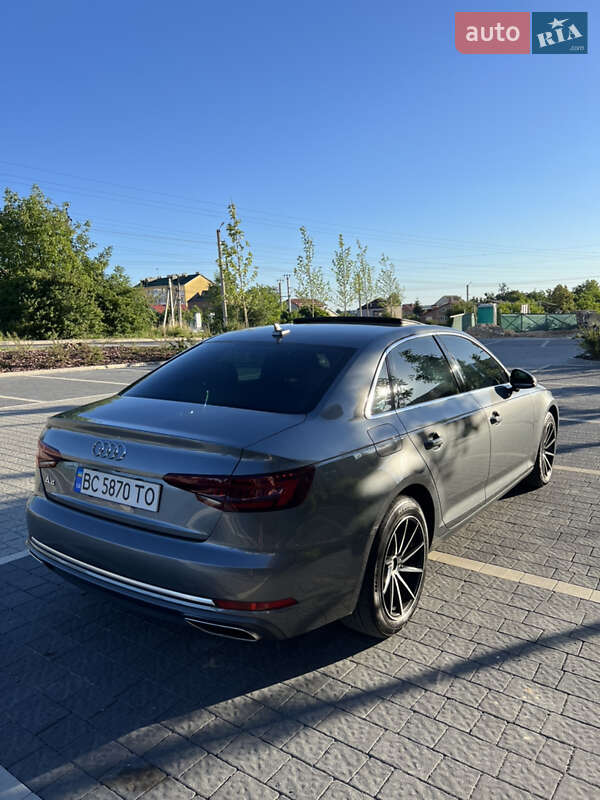 Седан Audi A4 2018 в Львові