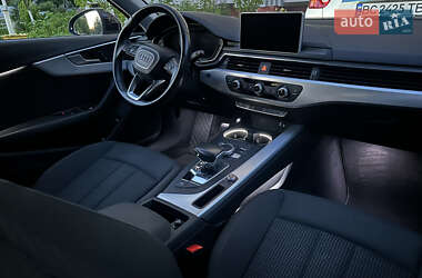 Универсал Audi A4 2017 в 