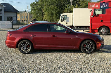 Седан Audi A4 2018 в 
