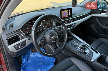 Седан Audi A4 2018 в 