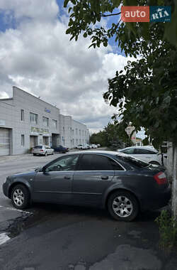 Седан Audi A4 2001 в 