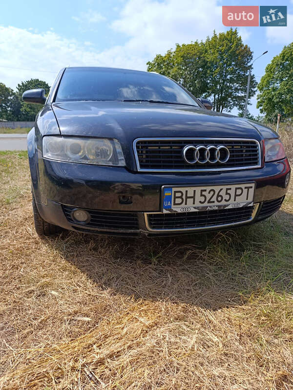 Универсал Audi A4 2002 в 
