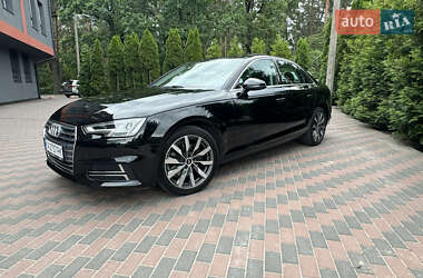 Седан Audi A4 2019 в 