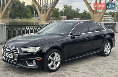 Седан Audi A4 2019 в 