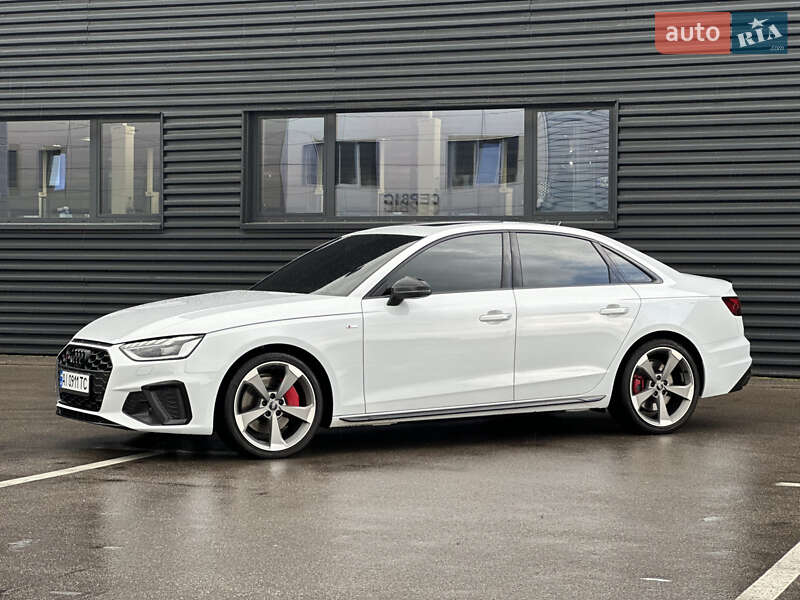 Седан Audi A4 2023 в Києві