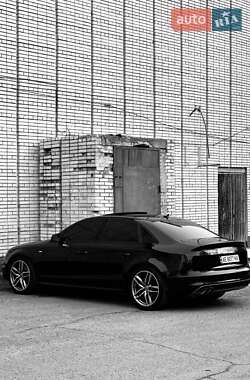 Седан Audi A4 2014 в 