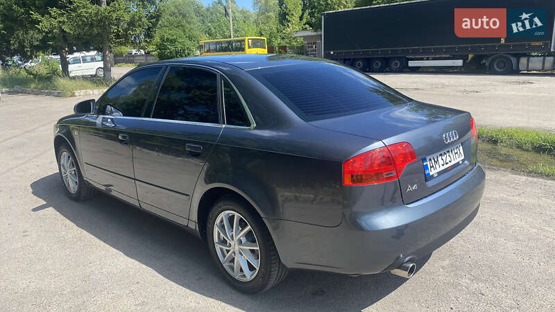Седан Audi A4 2006 в Коростышеве
