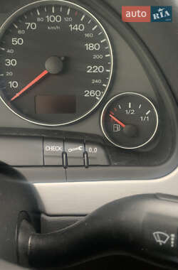 Седан Audi A4 2006 в 