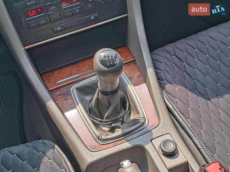 Седан Audi A4 2005 в Харкові