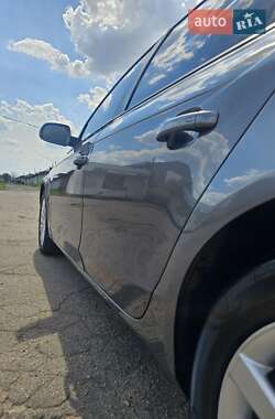Седан Audi A4 2013 в 